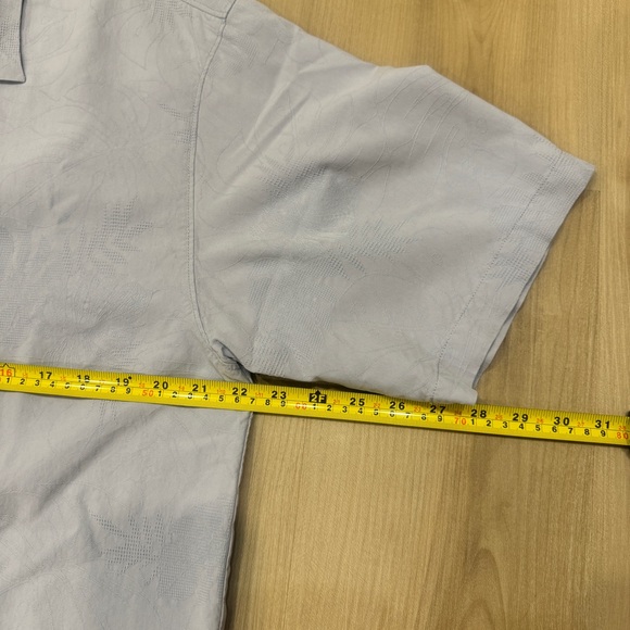 Men’s Light Blue Tommy Bahama short sleeve button up shirt Large 100% silk - Picture 6 of 7